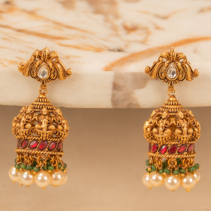 Kundan Jhumkas