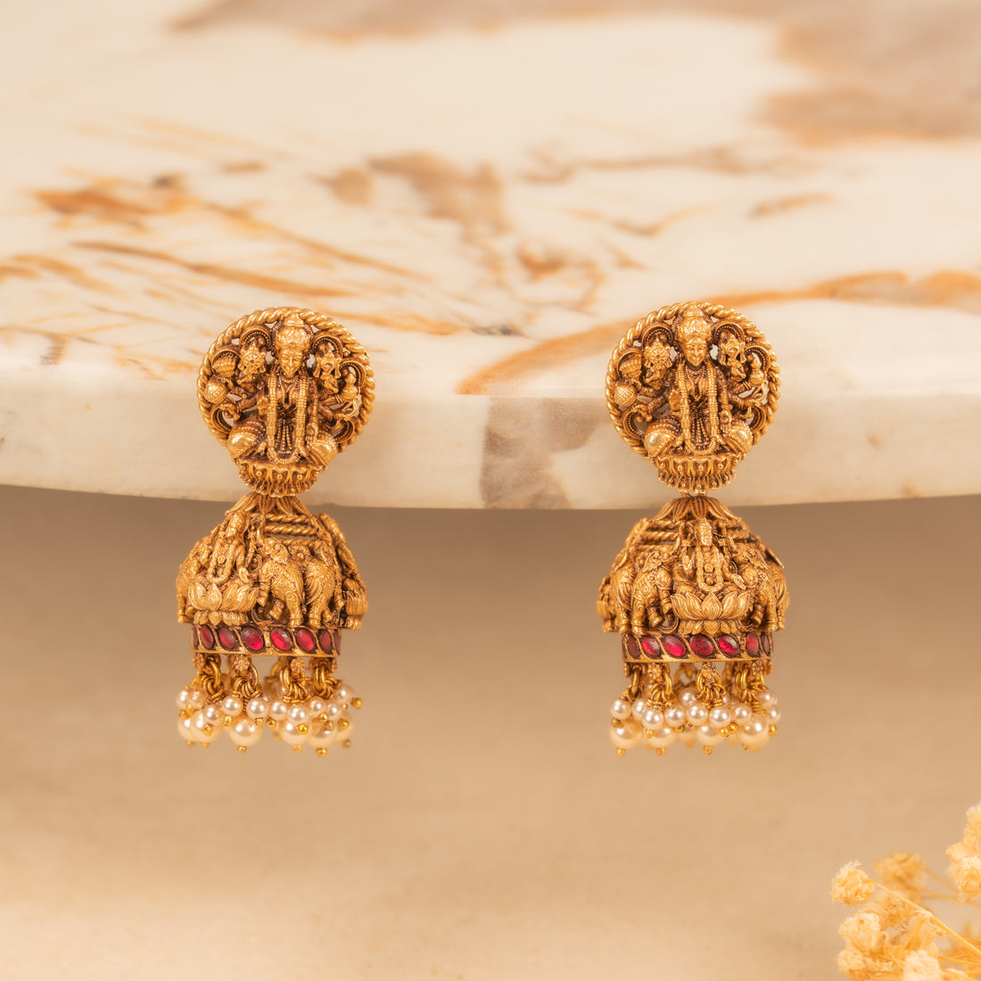 Kundan Jhumkas