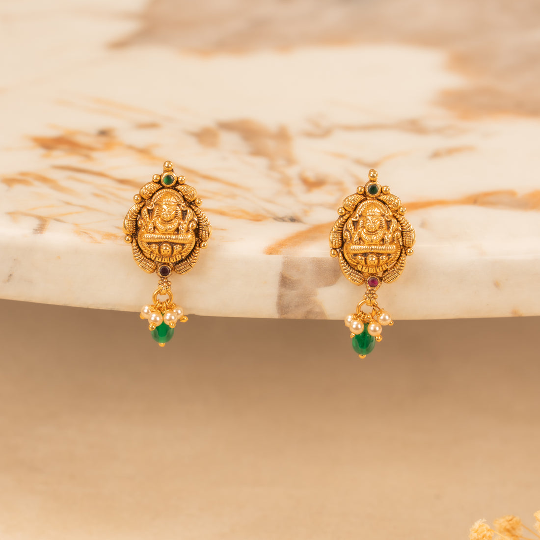 Nakas Jhumkas