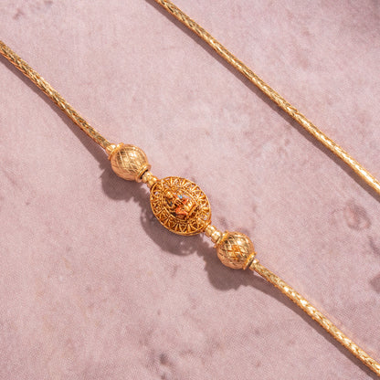 Tanira Mugappu Chain