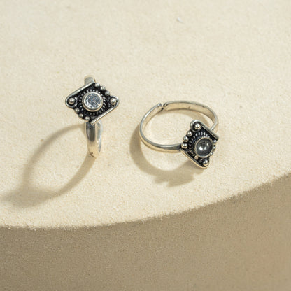 Toe Ring