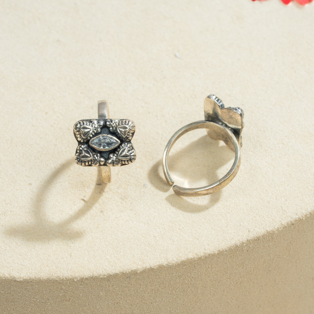 Toe Ring