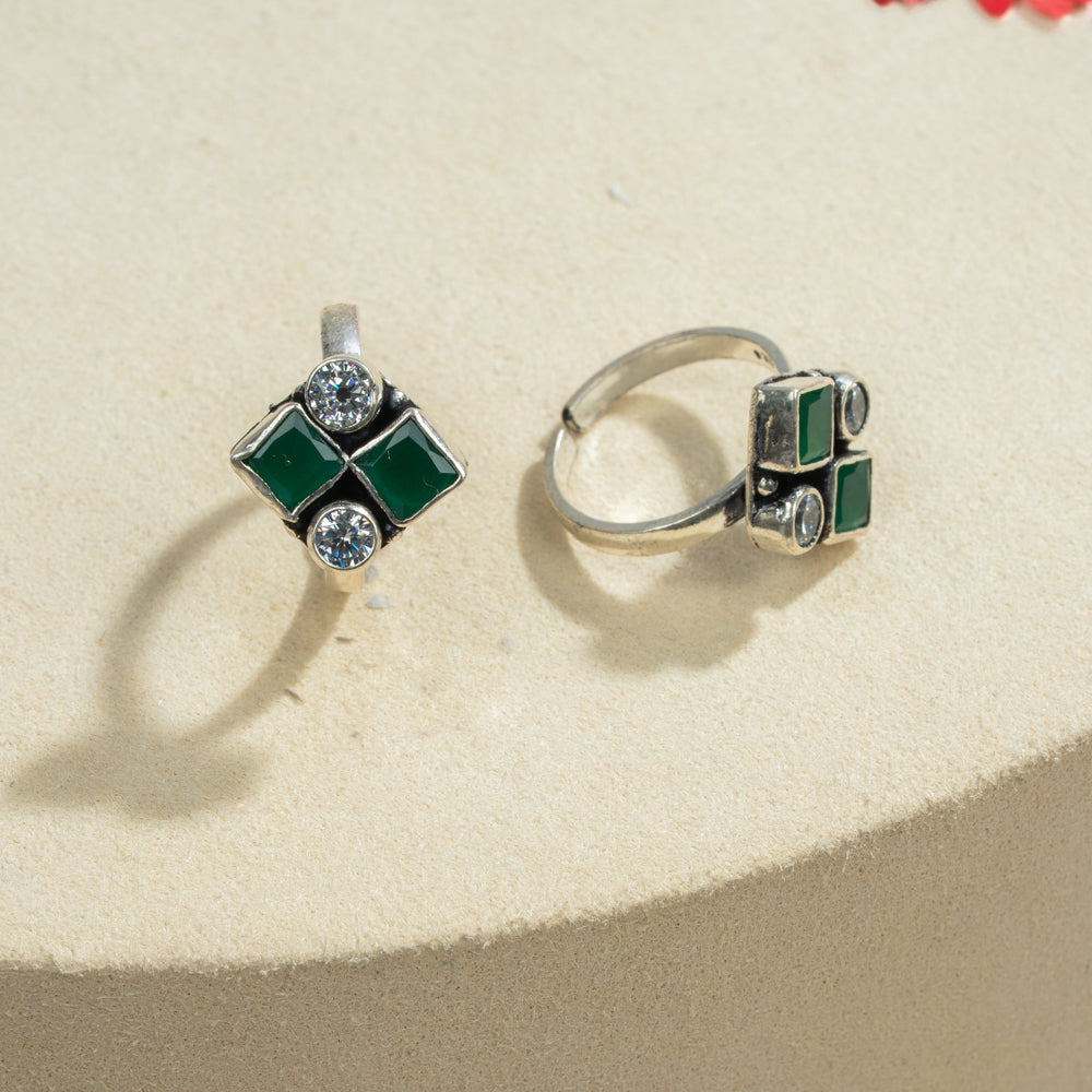 Irahi Toe Ring