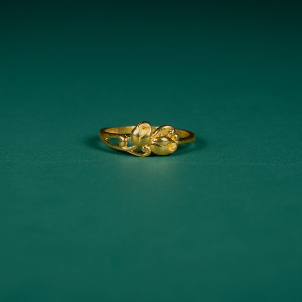Sleek Ring