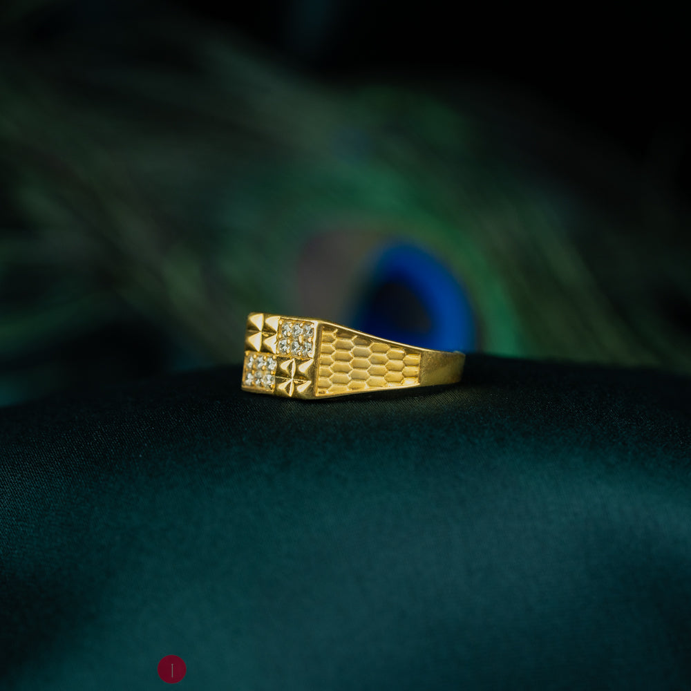 Sleek Ring
