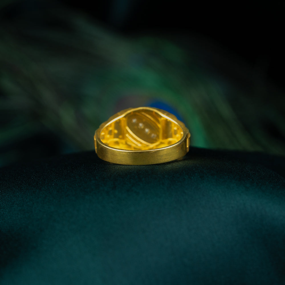 Sleek Ring