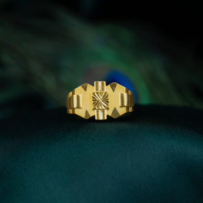 Sleek Ring