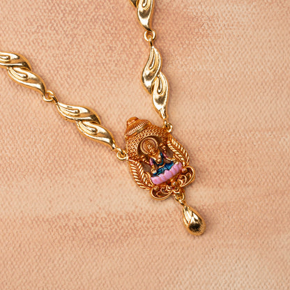 Mridu Necklace