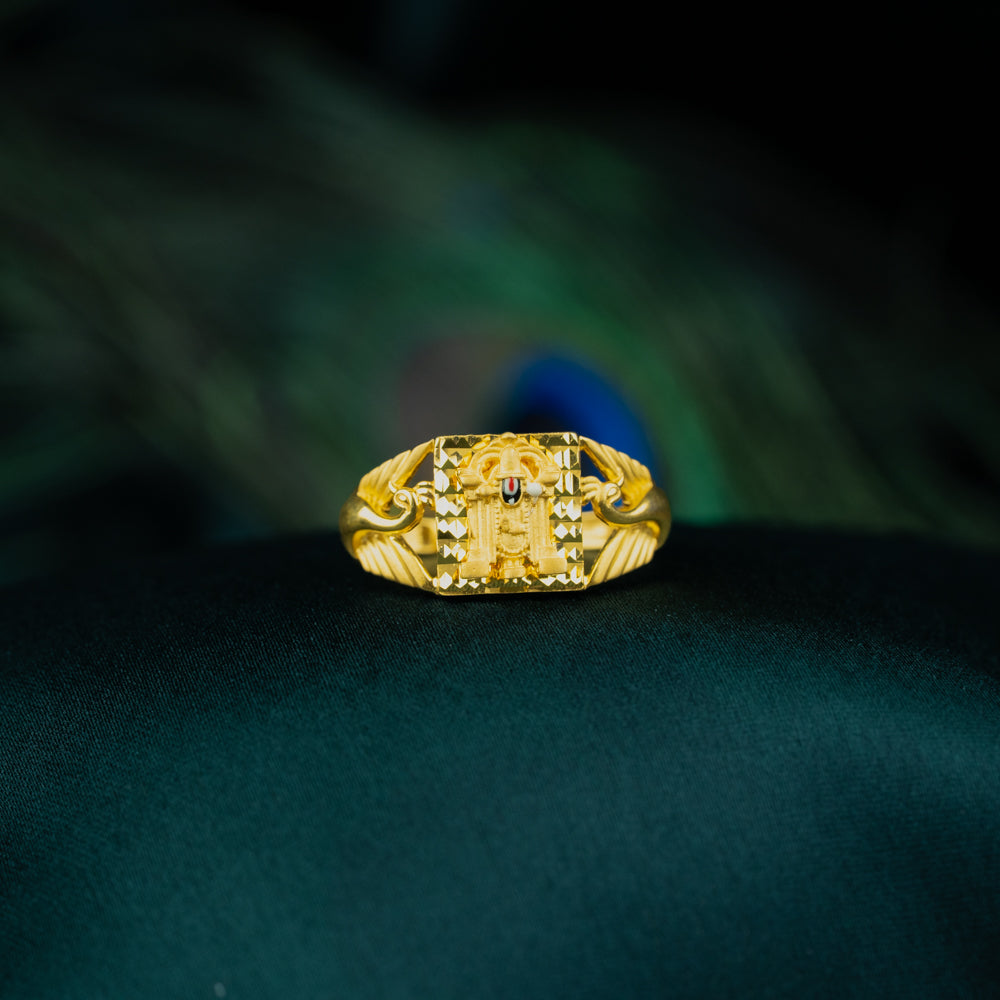 Sleek Ring