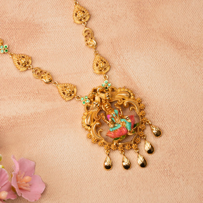 Sleek Necklace with stud