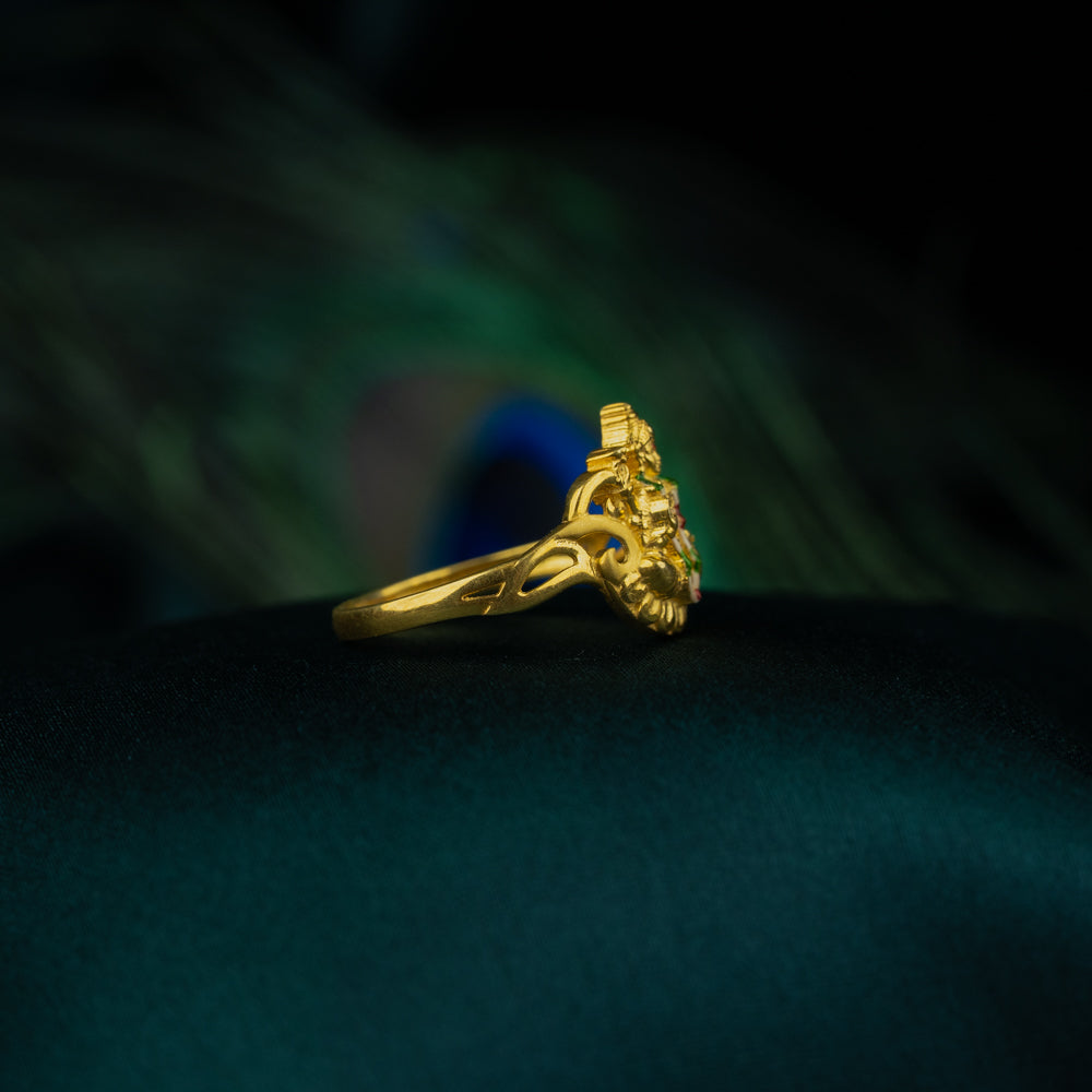 Sleek Ring