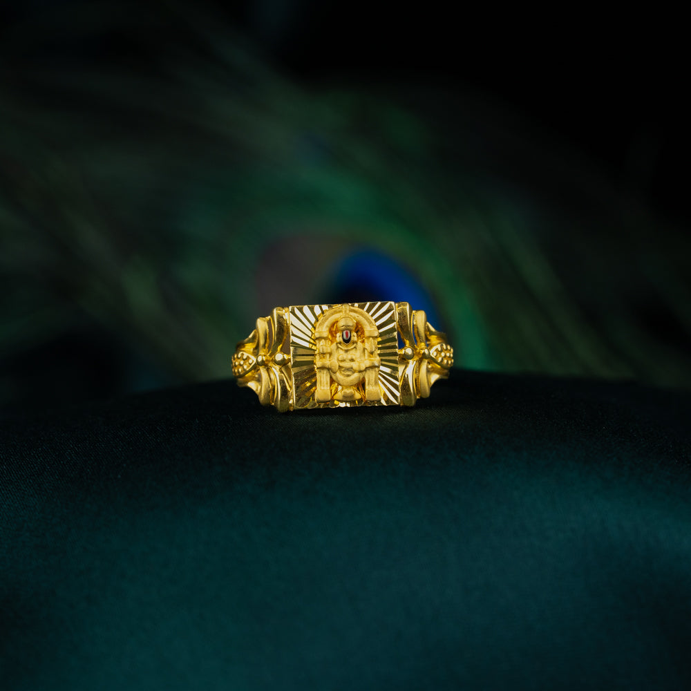 Sleek Ring