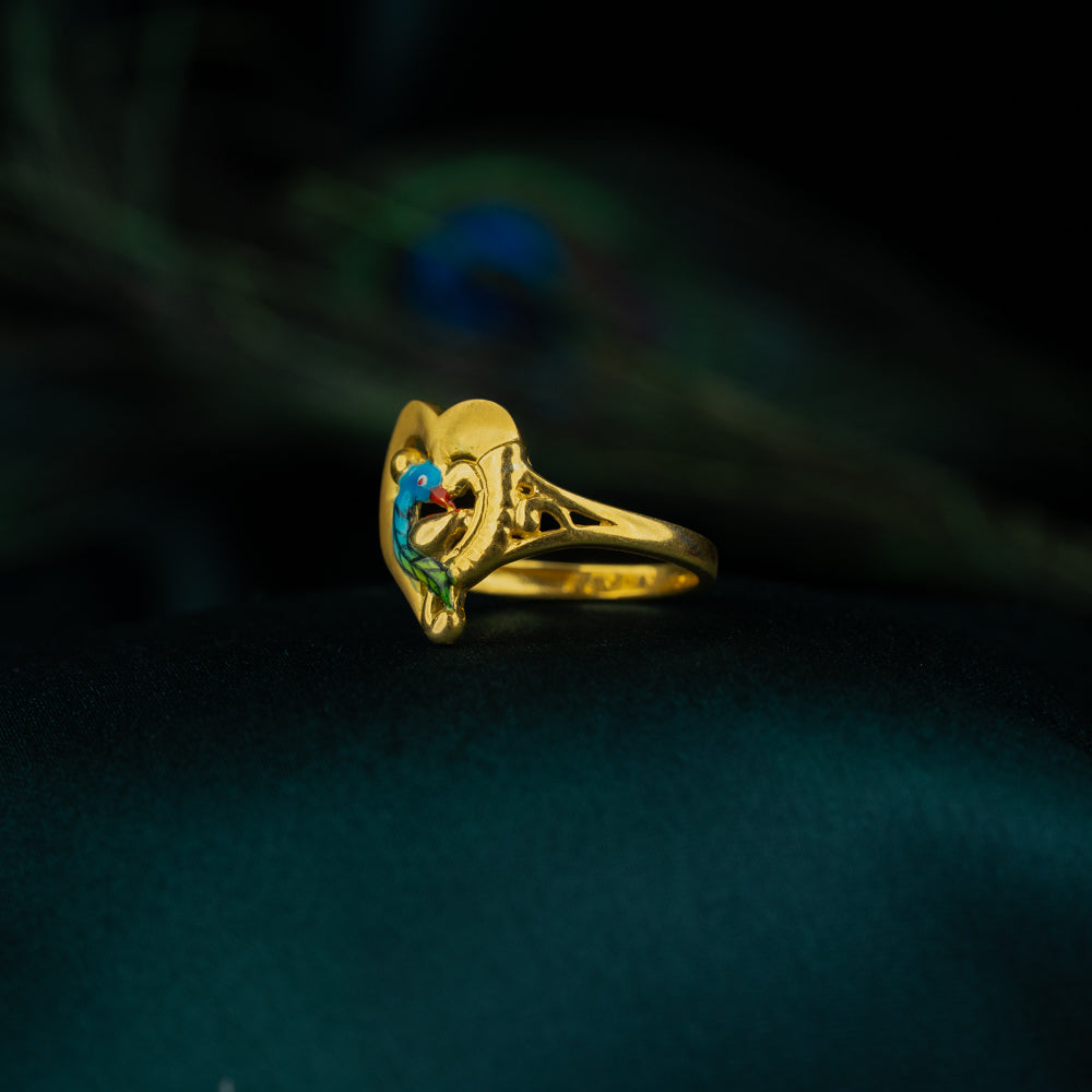 Sleek Ring