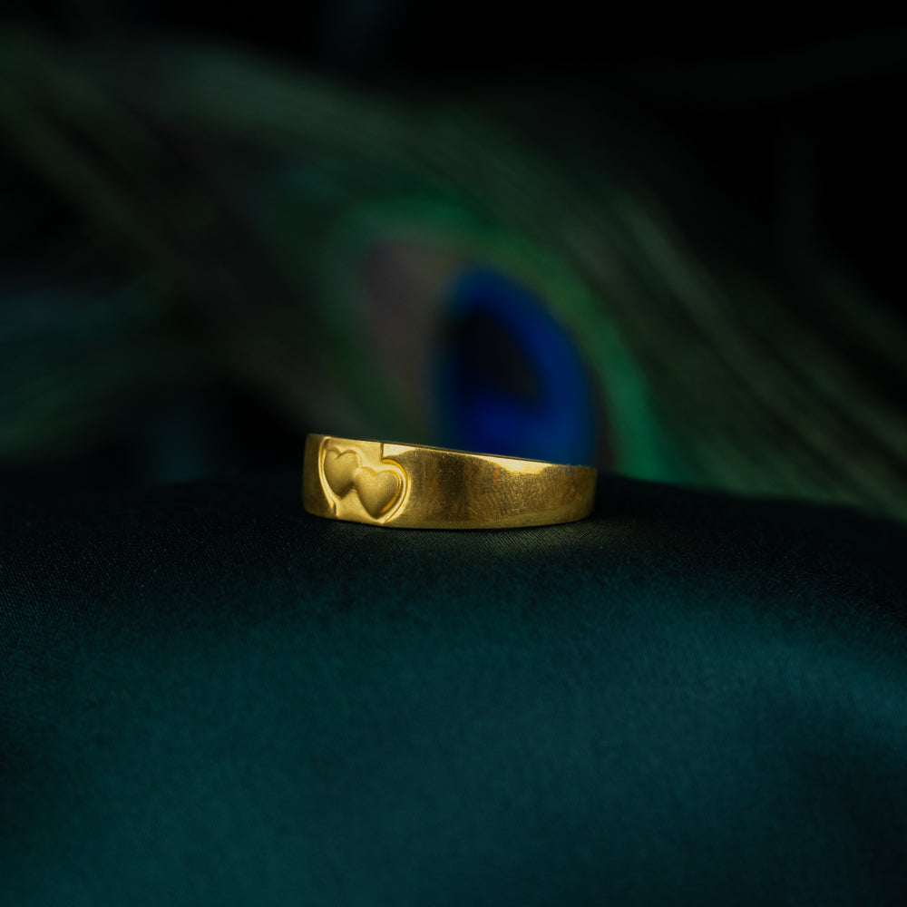 Sleek Ring