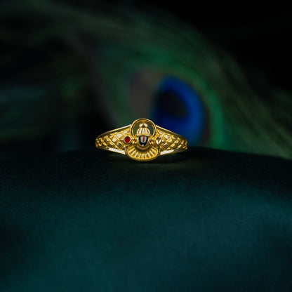 Sleek Ring