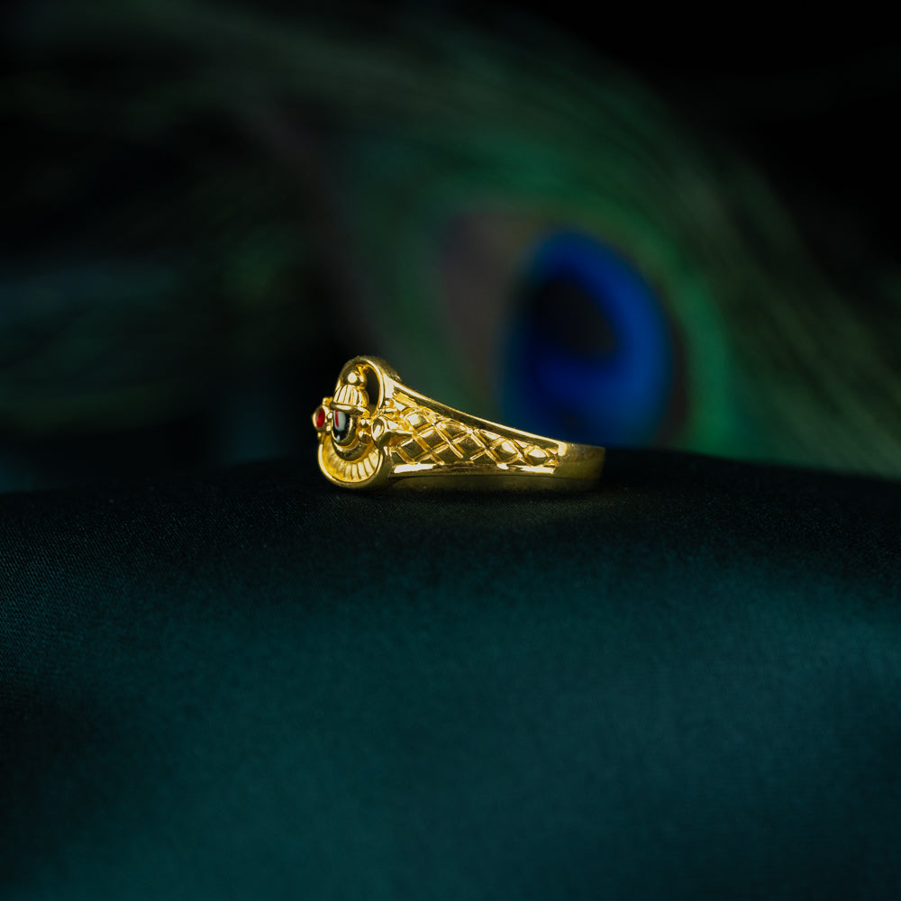 Sleek Ring