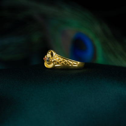 Sleek Ring