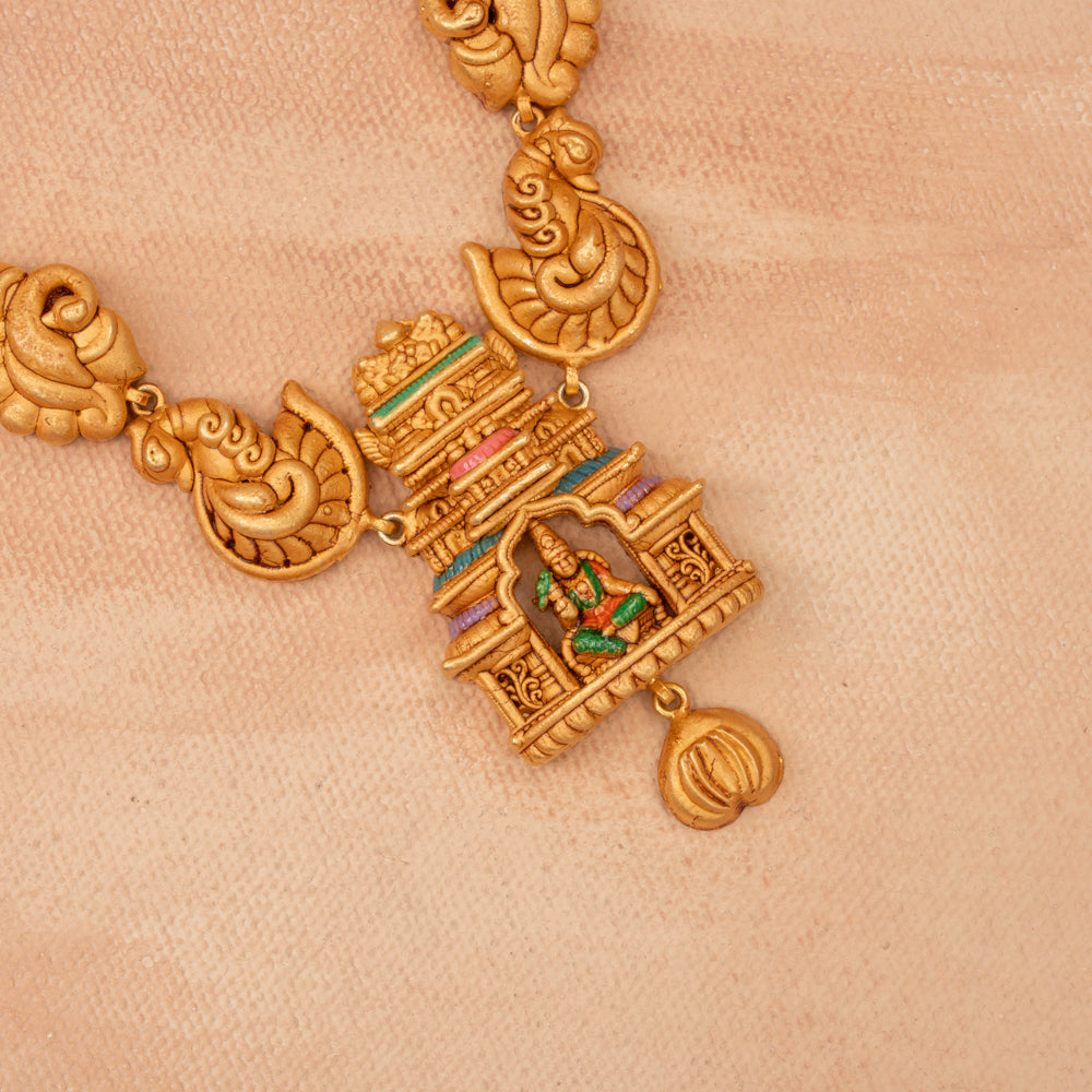 Mridu Necklace