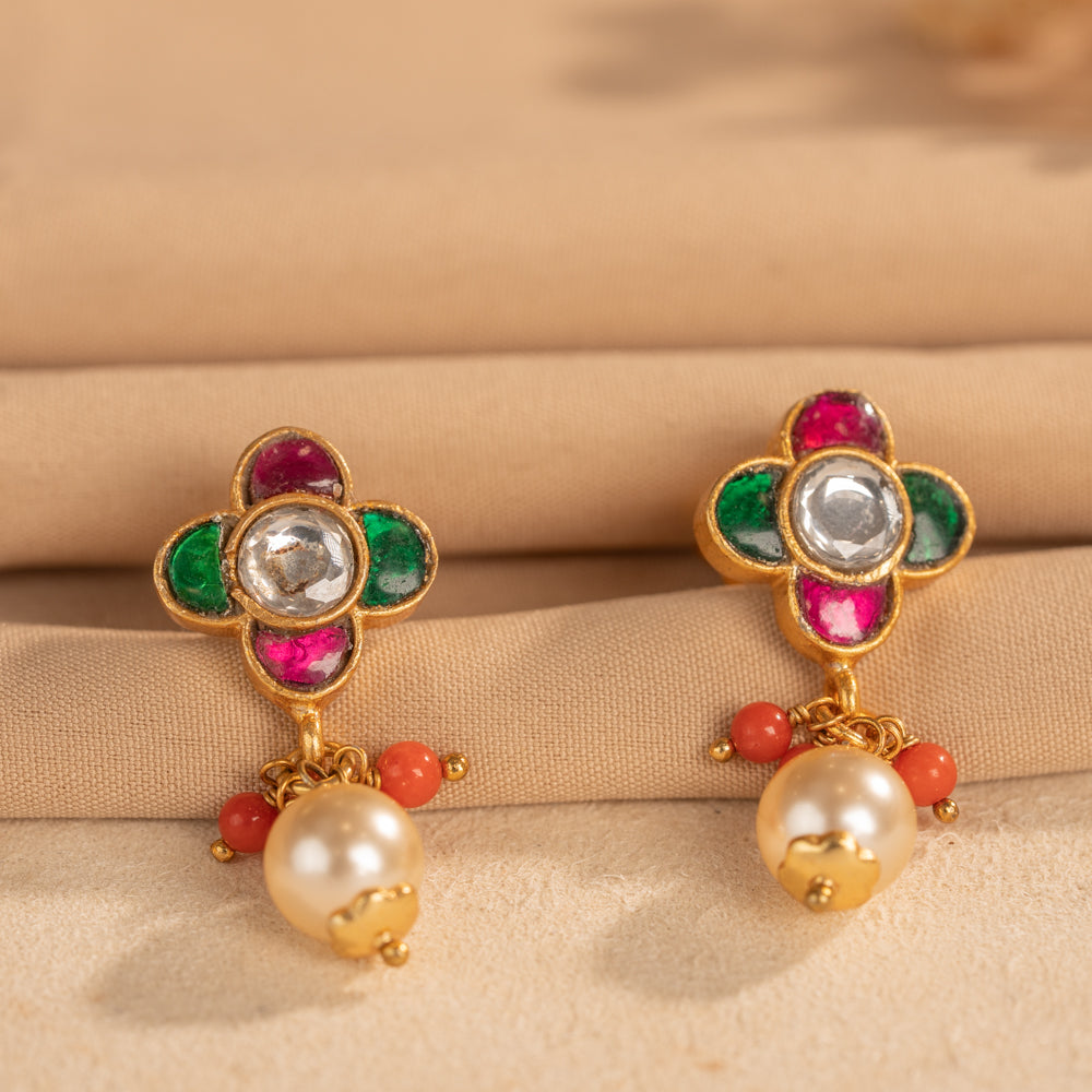 Kundan Studs