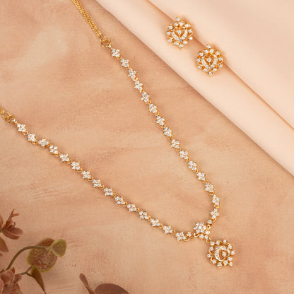 Tejitha Necklace Set