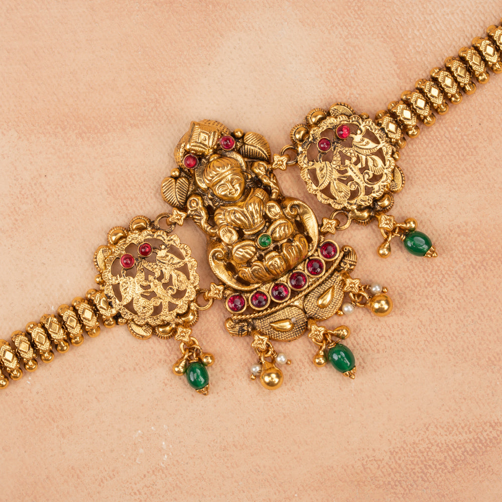 Nakas Choker