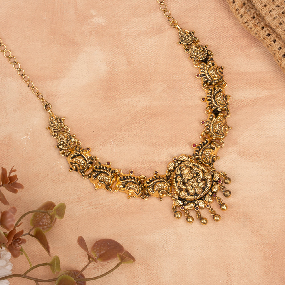 Nakas Necklace