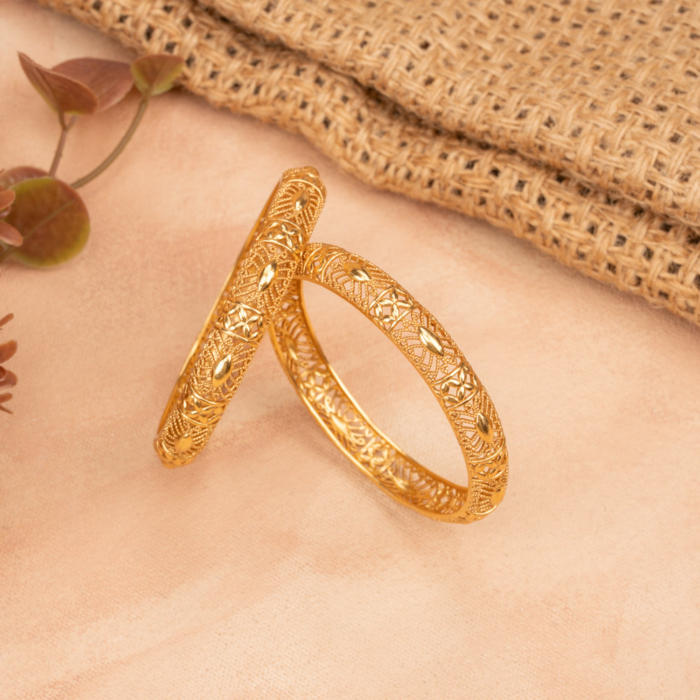 Nilaavi Bangle
