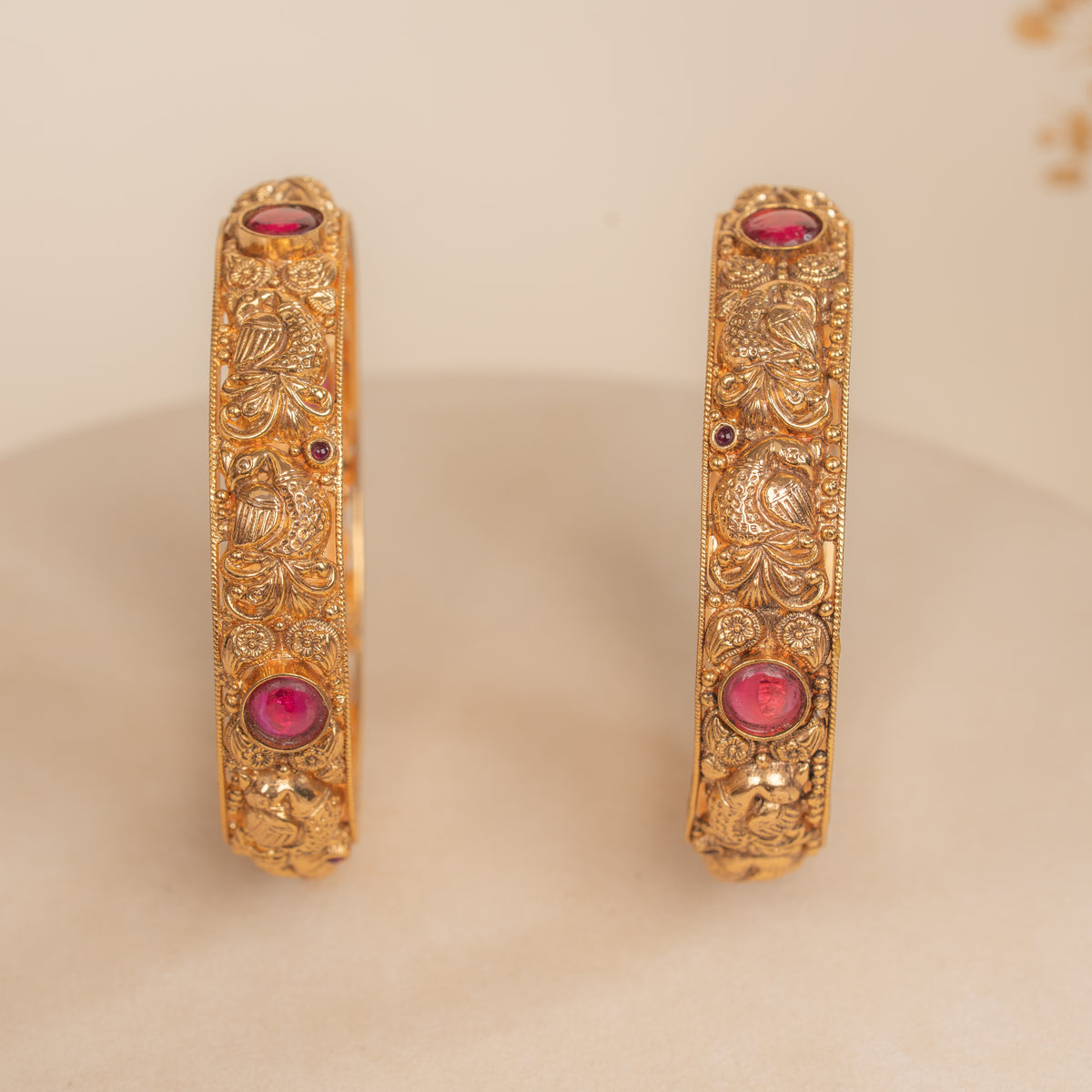 Nakas Bangle
