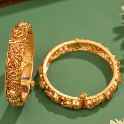 Nakas Bangle
