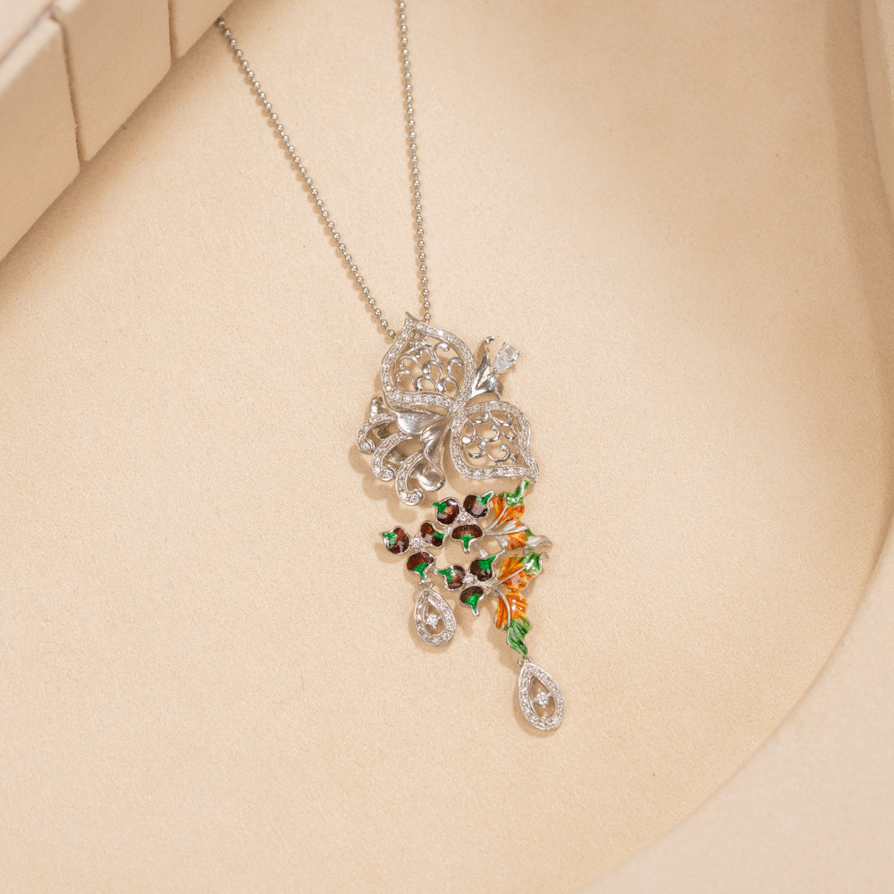 Silver Chain &amp; Pendant Set