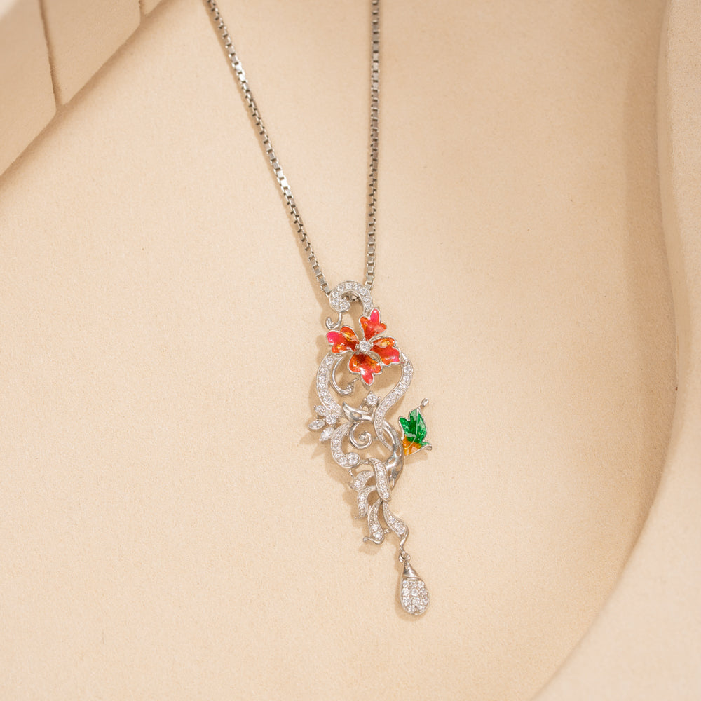 Silver Chain &amp; Pendant Set