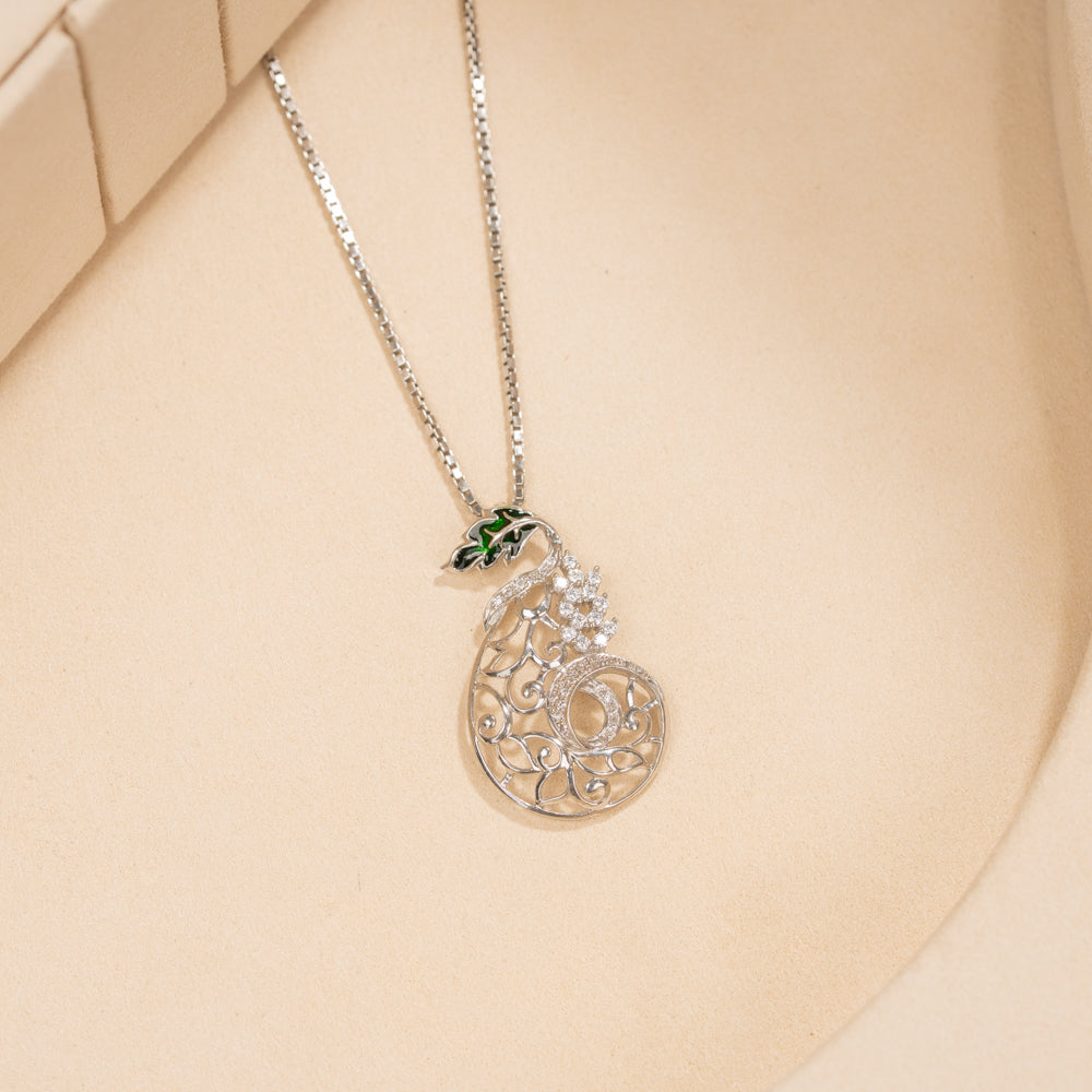 Silver Chain &amp; Pendant Set