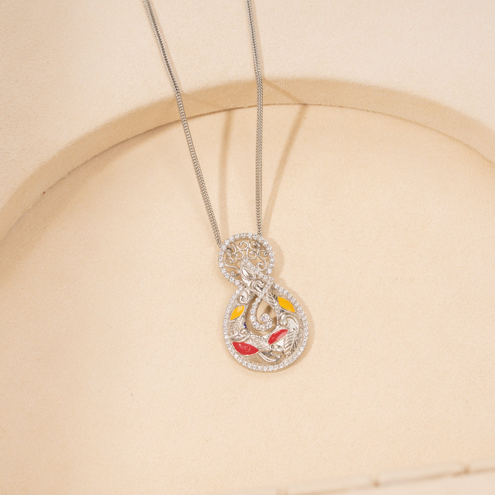 Silver Chain &amp; Pendant Set