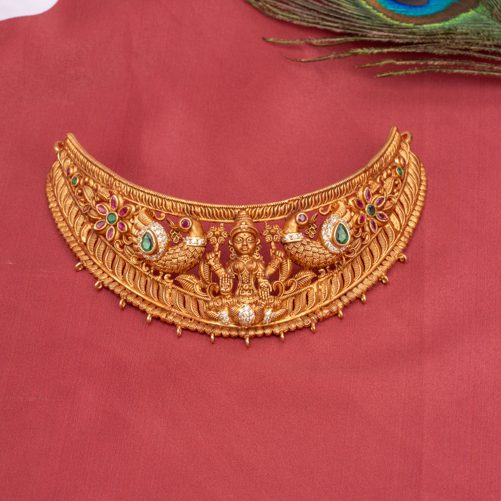 Nakas Choker