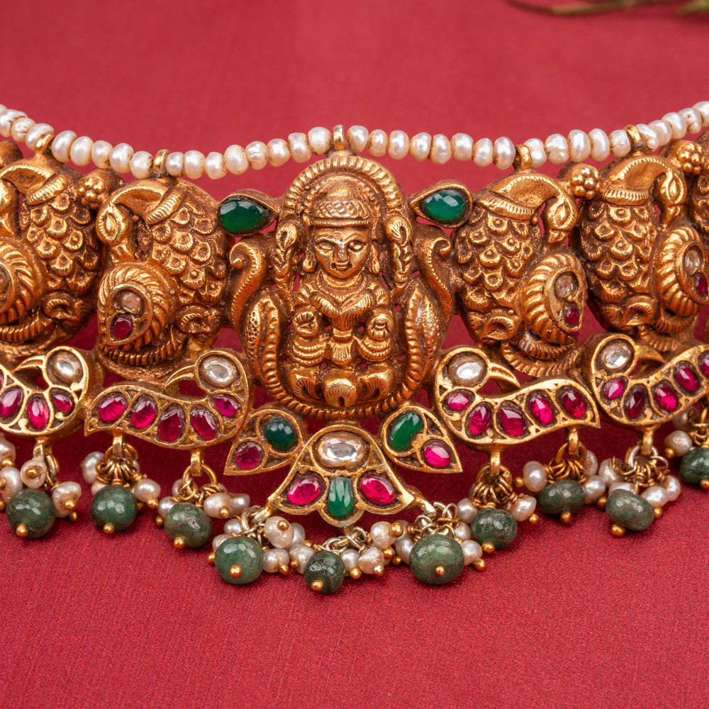 Kundan Choker