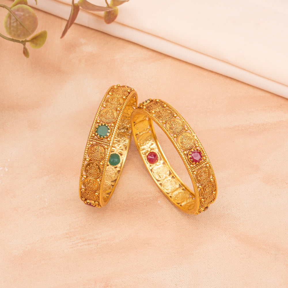 Nakas Bangles
