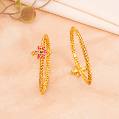 Sleek Bangle