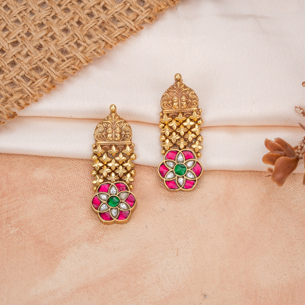 Kundan Stud