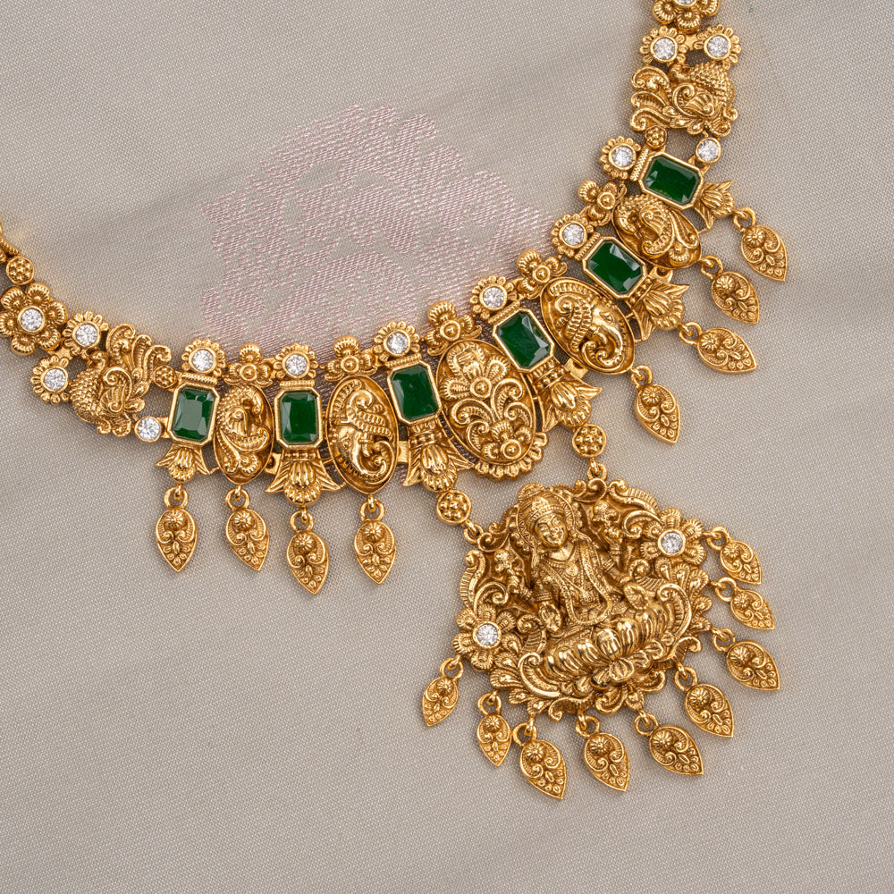 Plain Necklace