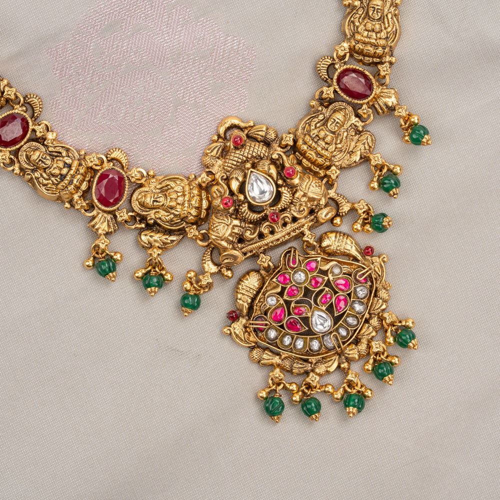 Nakas Necklace