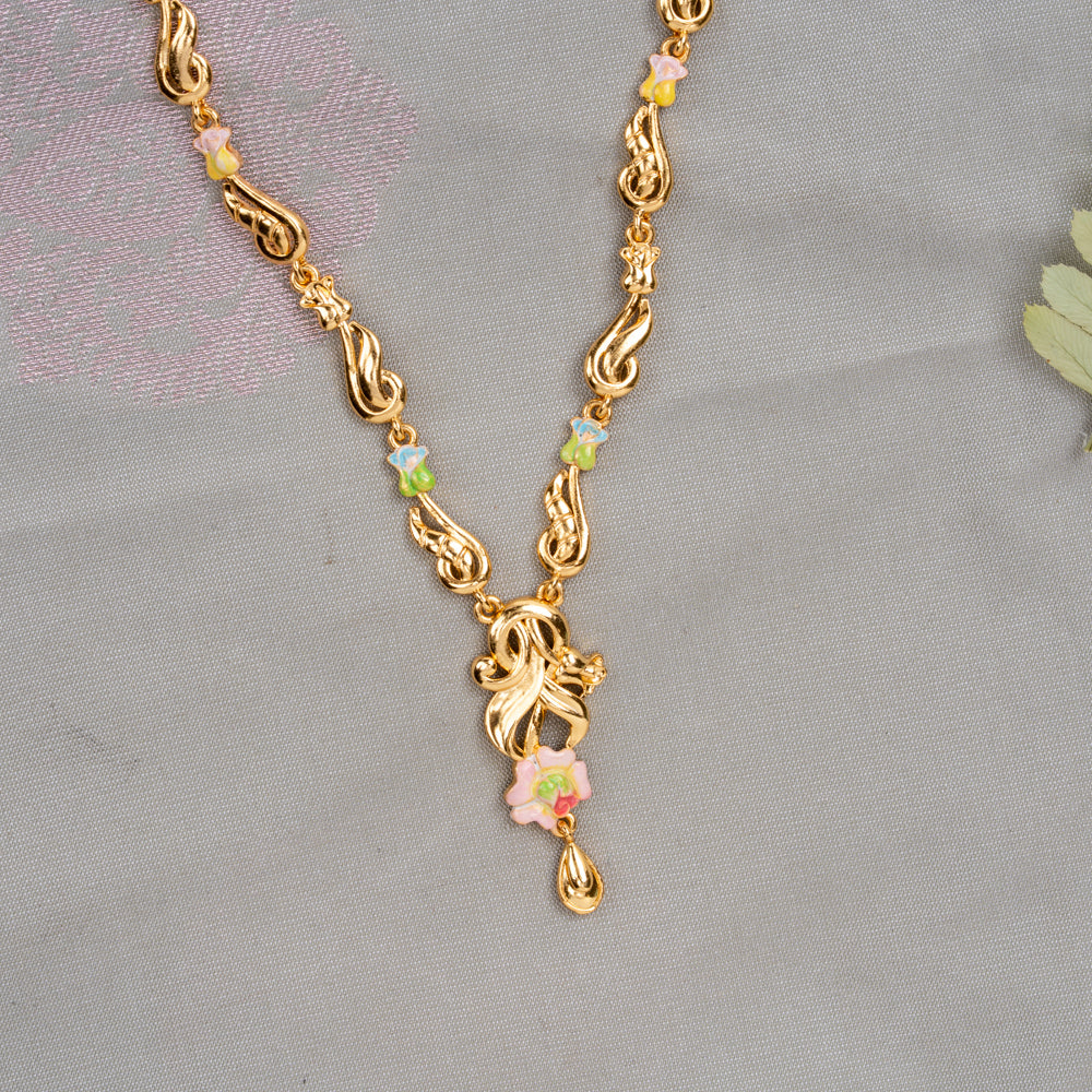 Sleek Necklace
