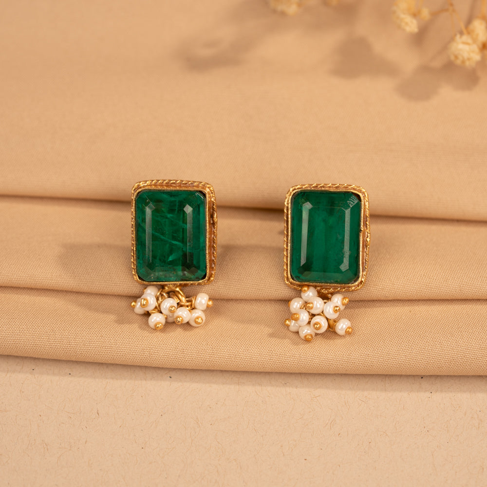 Kundan Studs