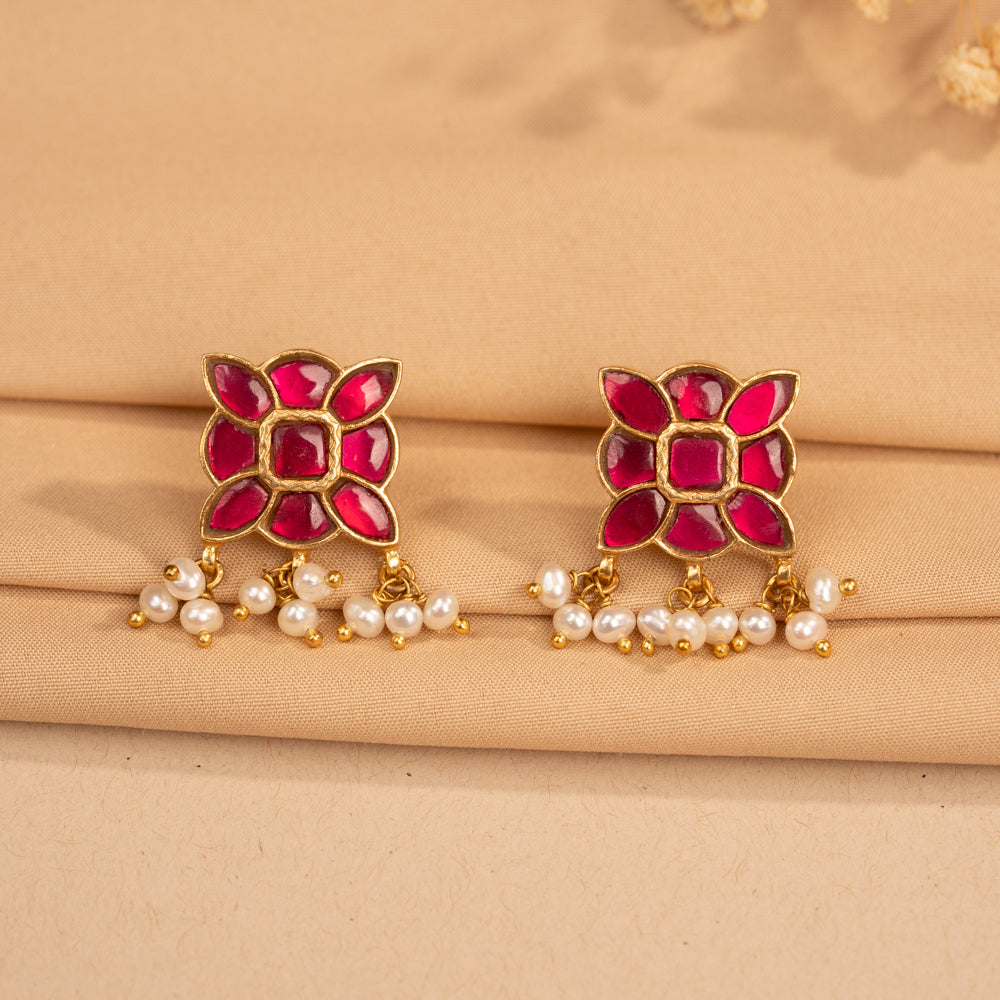 Kundan Studs