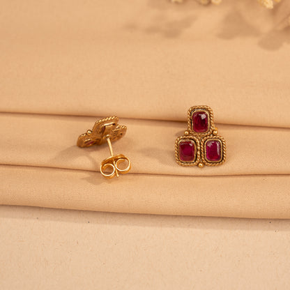 Kundan Studs