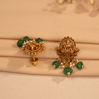 Kundan Studs