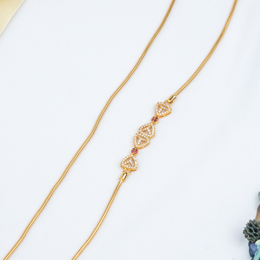 Pravina Mugappu Chain