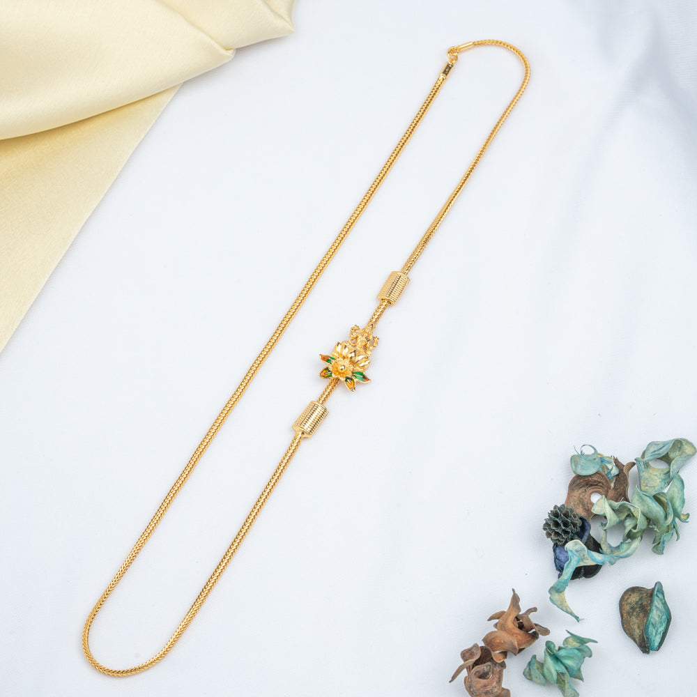 Sahira Mugappu Chain