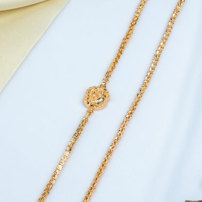 Sleek Mugappu Chain
