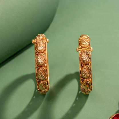 Nakas Bangle