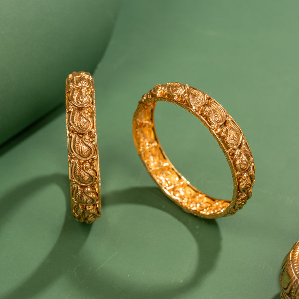Nakas Bangle